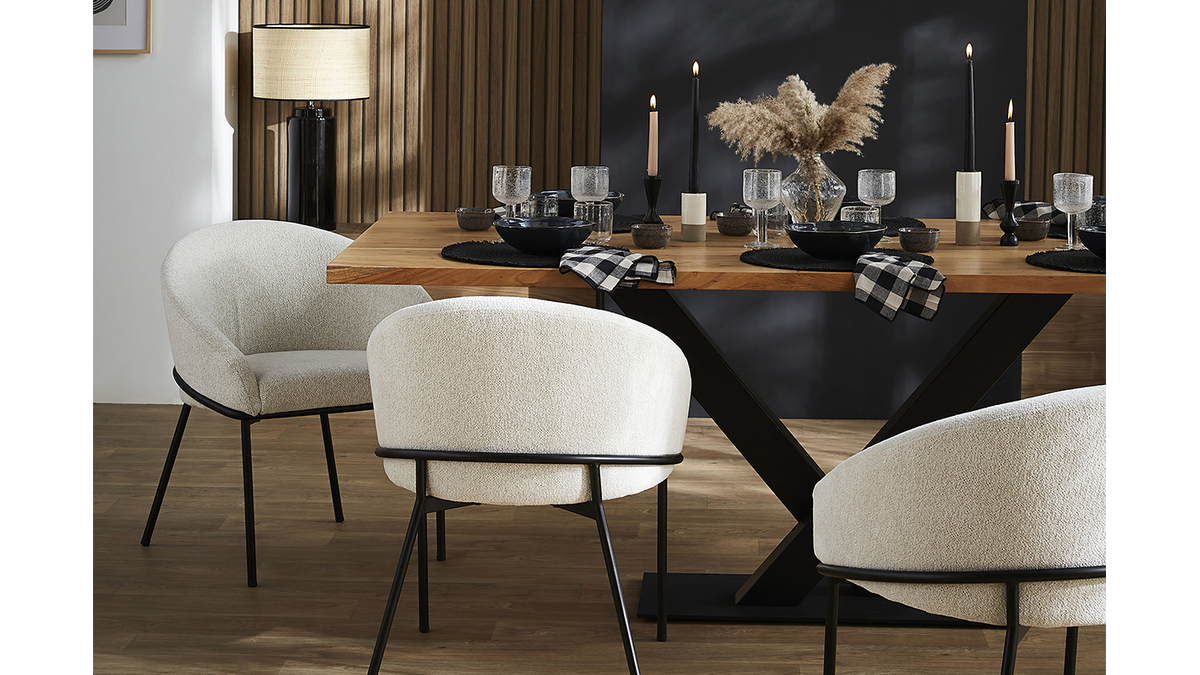 Design-Stuhl aus weiem Chenille-Veloursstoff und schwarzem Metall JENNA