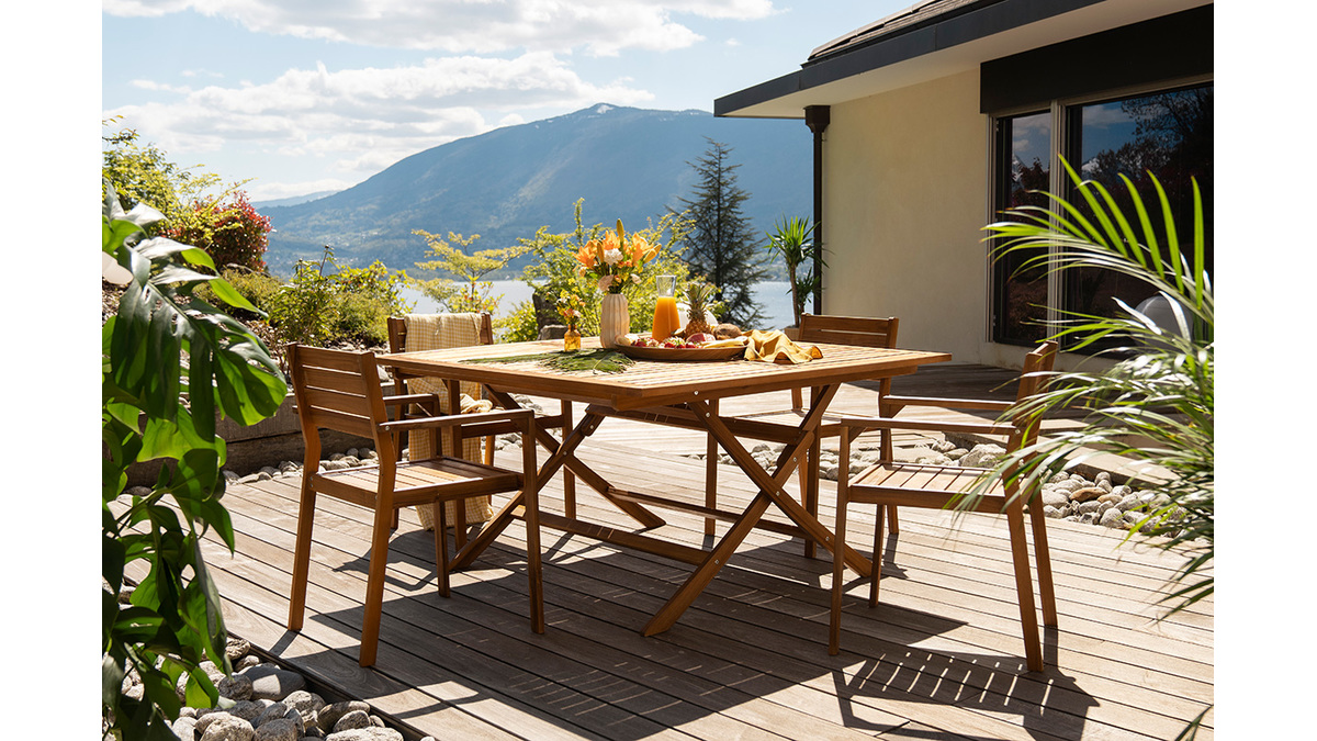Quadratischer klappbarer Gartentisch aus Massivholz B140 cm SANTIAGO