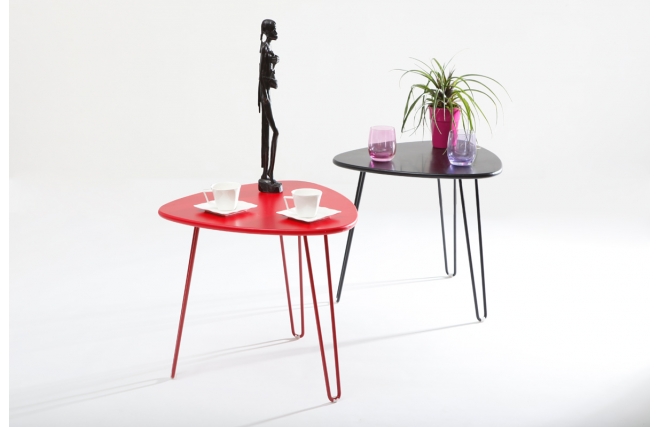 Roter Designer Couchtisch LAKEA