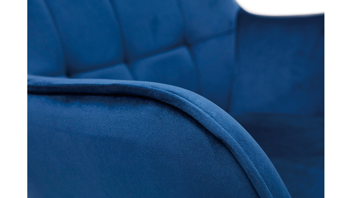Sessel mit blauer Samt-Fusttze MOOD