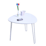 Wei&szlig;er Designer Couchtisch LAKEA 