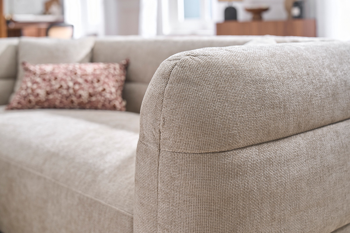 3-Sitzer Sofa und Fu�hocker aus Stoff in Beige mit Samt-Effekt JOYA
