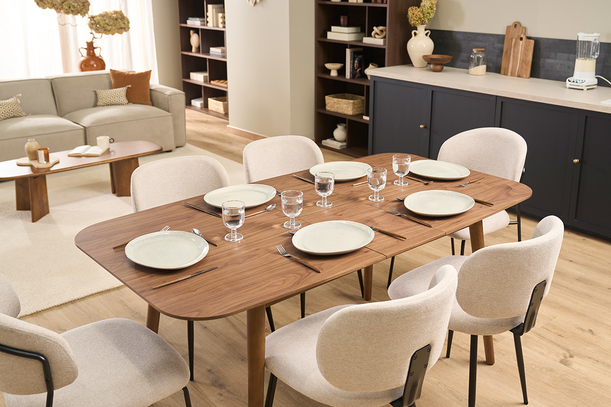 Ausziehbarer Esstisch mit integrierten Verl�ngerungen rechteckig in dunklem Nussholz L140-170 cm ANK