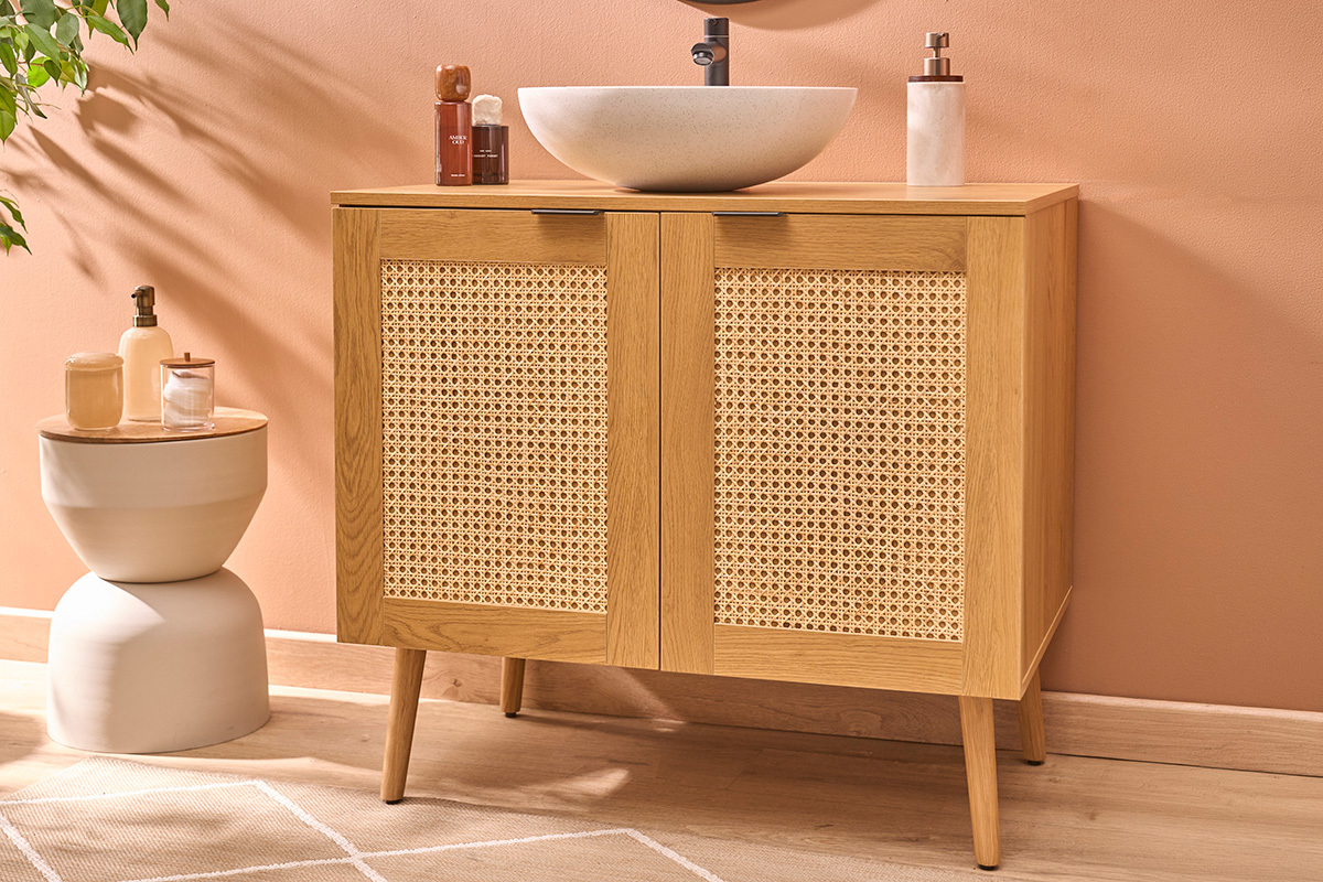 Badezimmerm�bel mit heller Holzoptik, Rohrgeflecht aus Rattan und schwarzem Metall L80 cm MANILLE