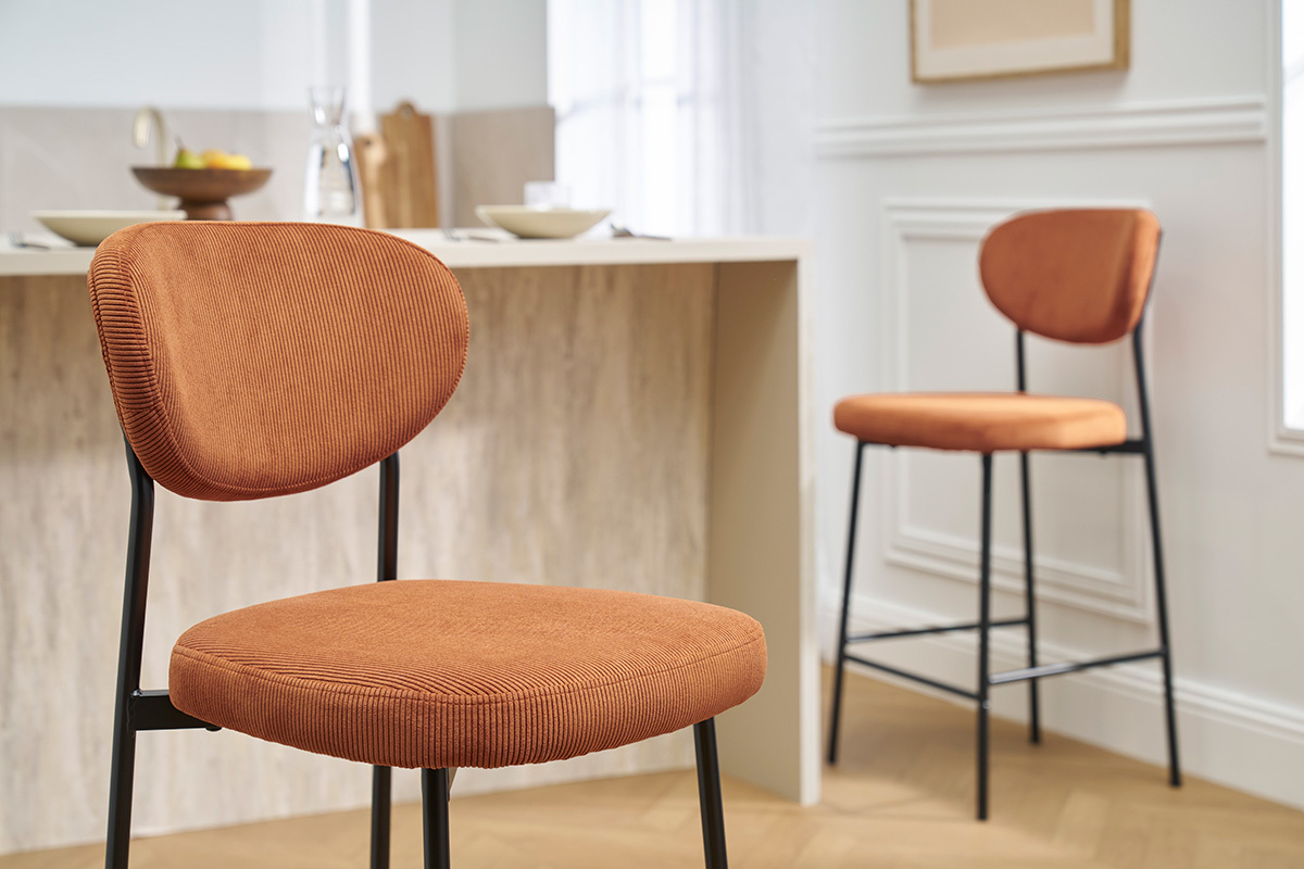 Barhocker aus Cord-Samt in gebrannter Erde H65 cm (2er-Set) BREKA