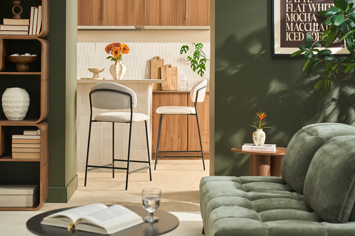 Barhocker aus Stoff in strukturiertem Samt-Effekt in Celadon-Gr�n H64 cm (2er-Set) BENTA