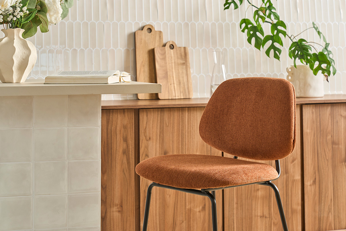 Barhocker aus Stoff mit burnt-earth-Effekt und Metall H66.5 cm BARNET (2er-Set)