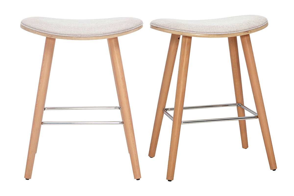 Barhocker aus beigem Stoff und hellem Holz, Vorderansicht, mit Fu�st�tze.