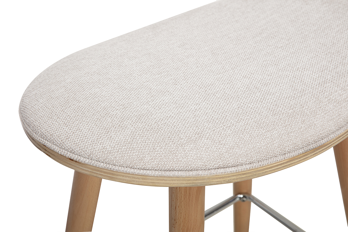 Barhocker aus beigefarbenem Stoff mit Samteffekt und hellem Holz, Draufsicht.