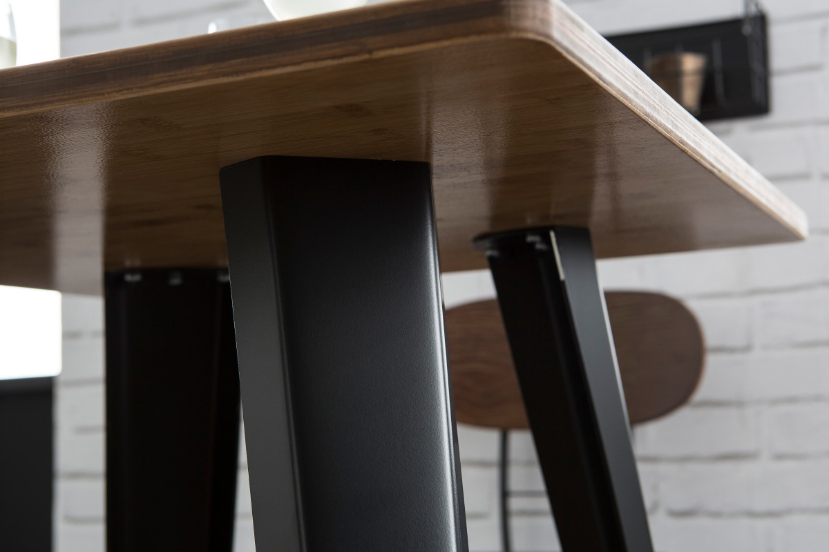 Bartisch HOCKER aus schwarzem Metall