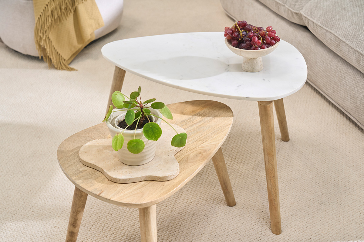 Beistelltischchen EVY aus wei�em Marmor und Mangoholz (2 St�ck)