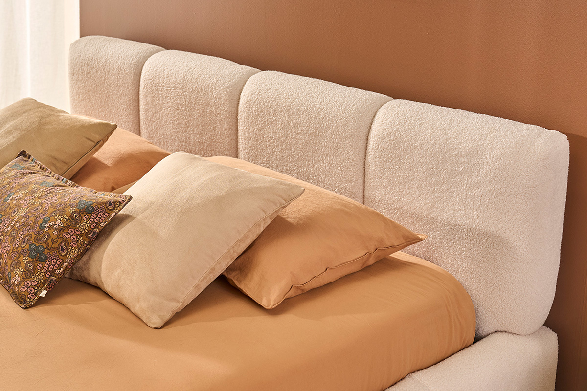 Bett mit Stauraum, Doppelbett 160x200 cm in Boucl�-Wollstoff MOTTO