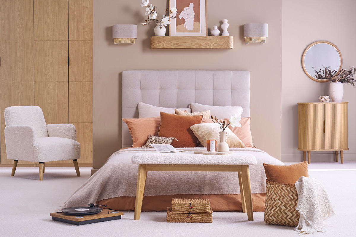 Bettkopfteil gepolstert beigefarbener Stoff 140 cm HALCIONA