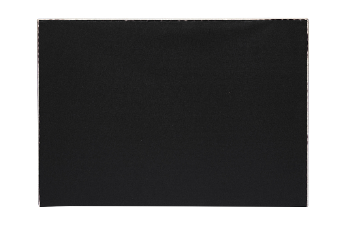 Rckseite eines CLOVIS Stoffkopfteils in Beige-Creme, Frontansicht.