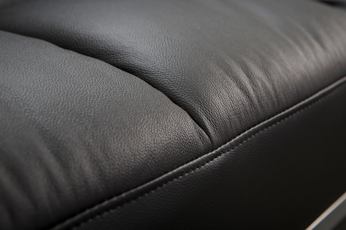 Bettsofa aus schwarzem Leder mit 3 Sitzpltzen Manhatten - Rindsleder