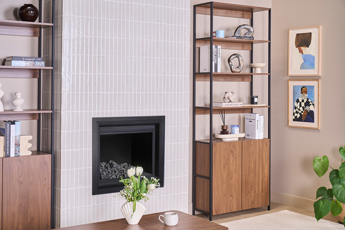 B�cherregal mit Stauraum in dunkler Walnussholz-Finish und schwarzem Metall L80 cm MAXENCE