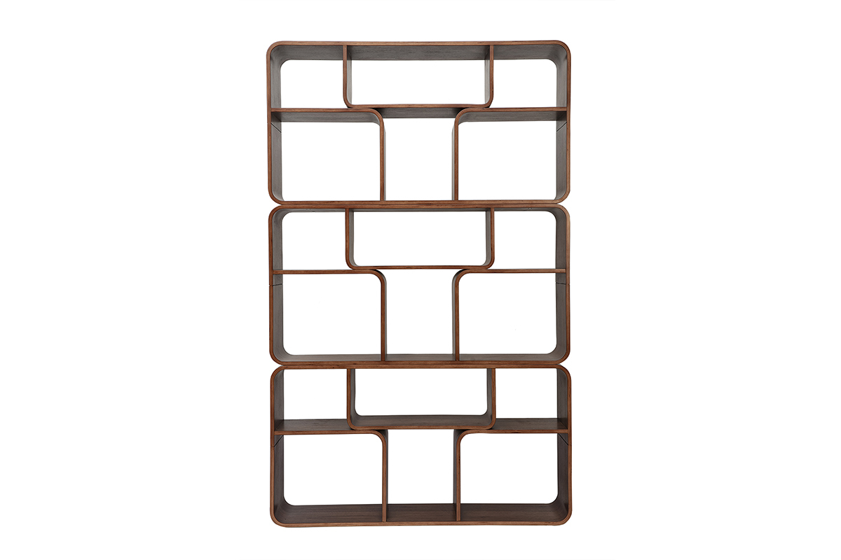 Offenes B�cherregal aus dunklem Nussbaumholz mit F�chern verschiedener Gr��en, Frontansicht.