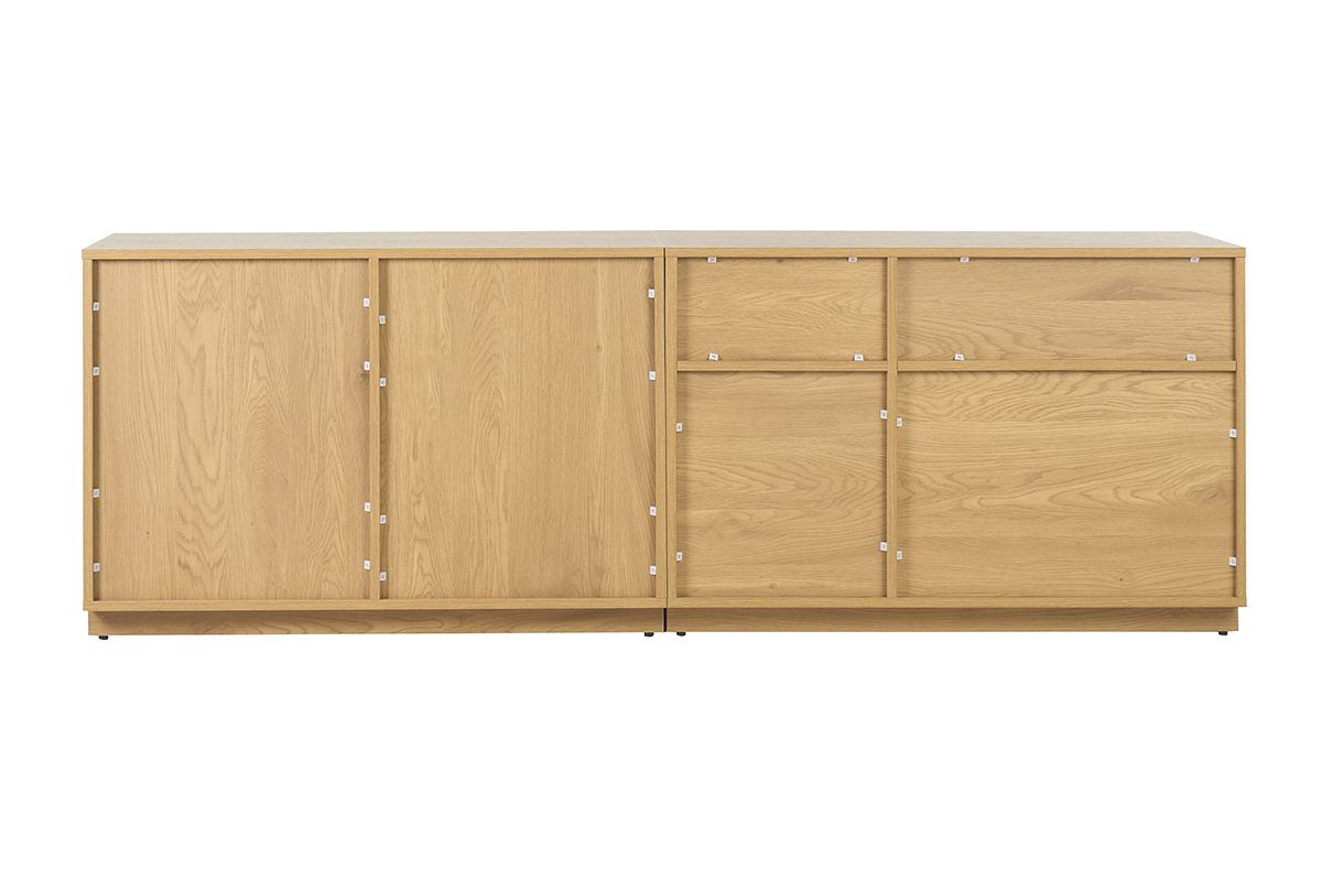 Helles Eichenholz Buffet mit Rattangeflecht, zwei T�ren, R�ckansicht.