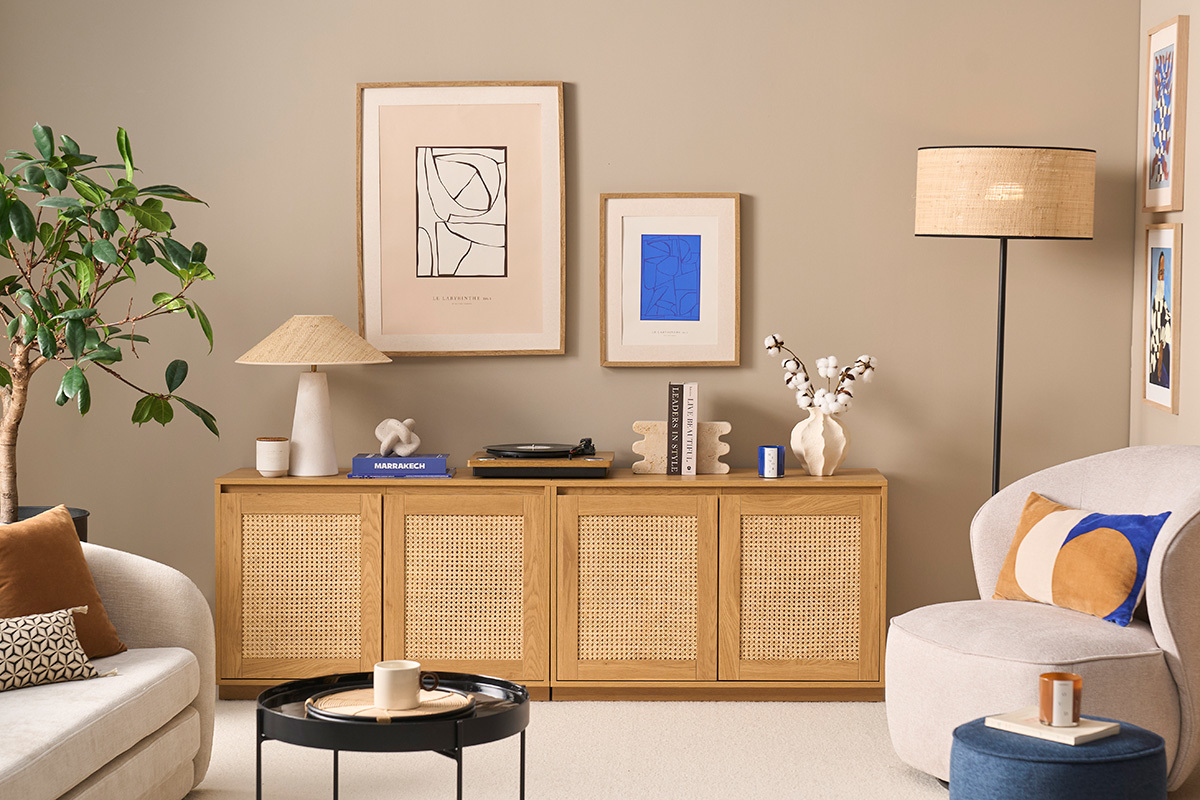 Buffet mit heller Eichenholz-Finish und Rattangeflecht 4 T�ren L192 cm SEVILLE