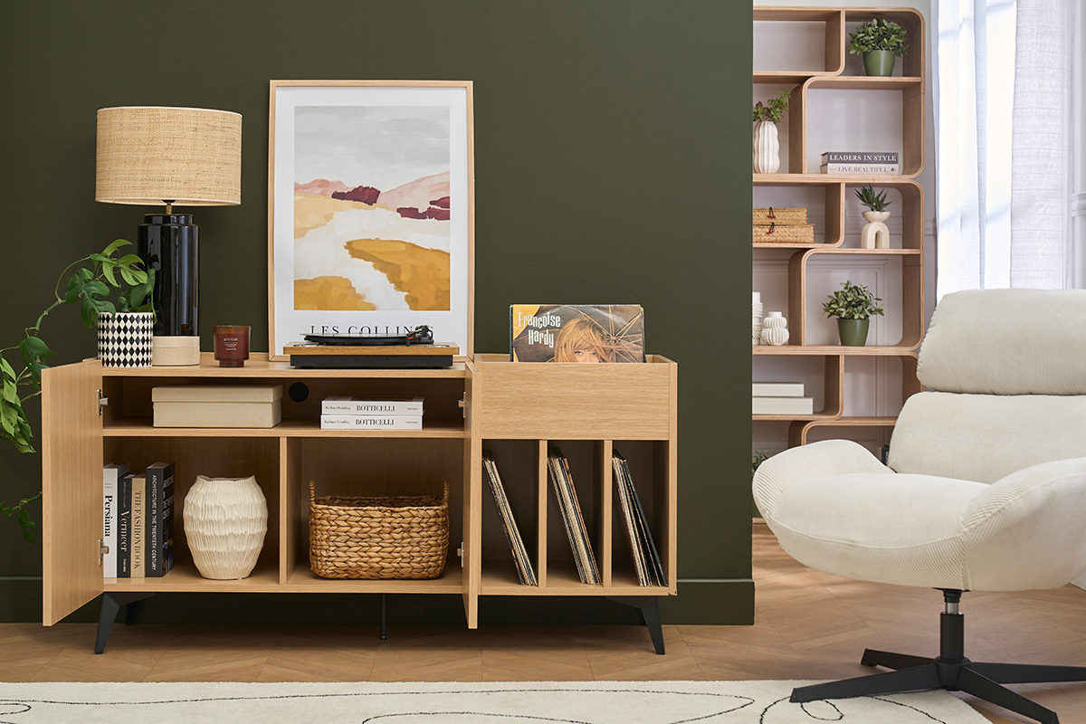 Buffet zur Aufbewahrung von Vinyls in hellem Eichenholzfinish mit schwarzem Metall L140 cm SEDA