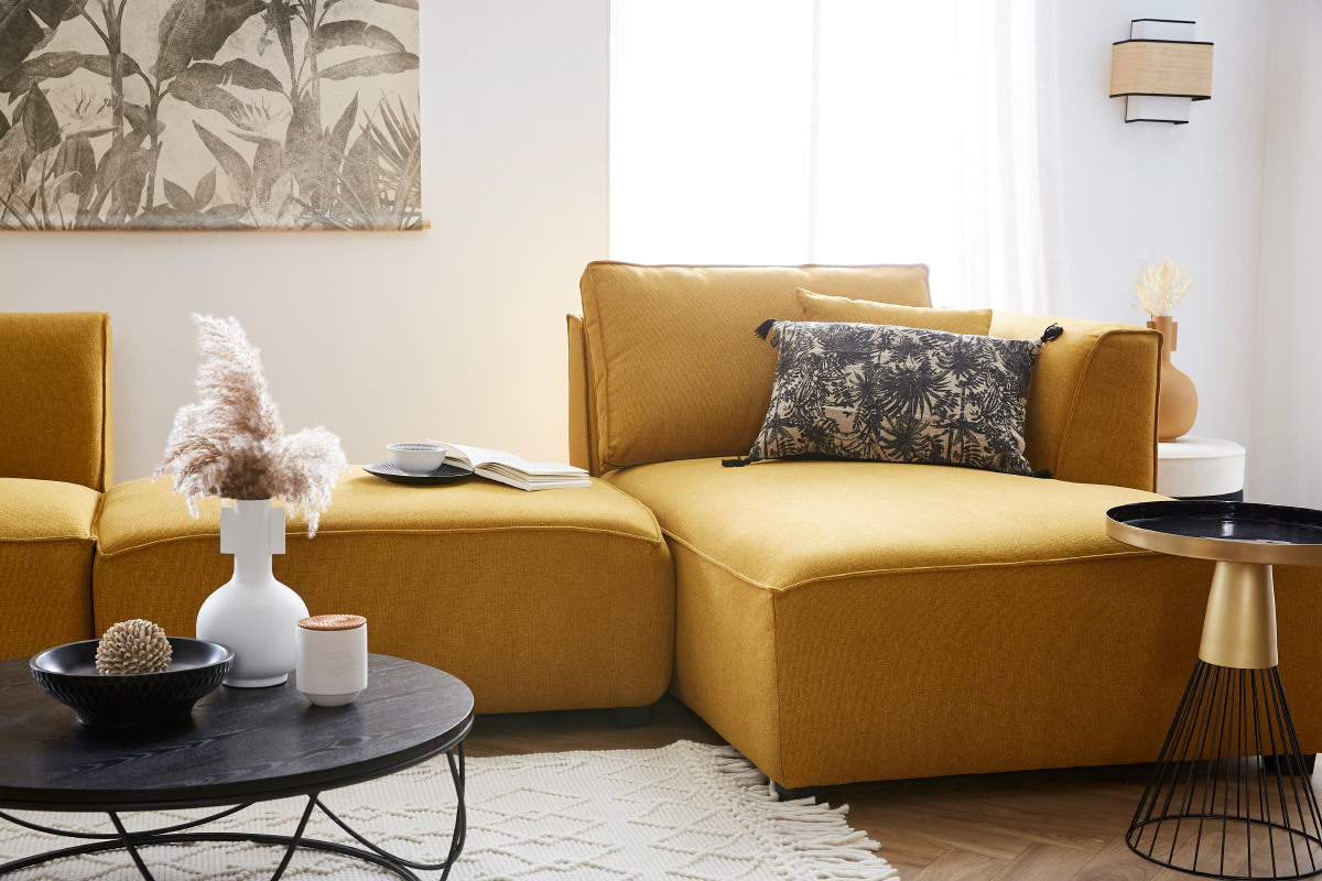 Chaiselongue in kumingelben Bezug PLURIEL