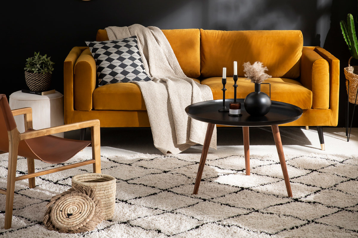 Couchtisch aus schwarzem Aluminium und Mangholz D75 cm LUMI