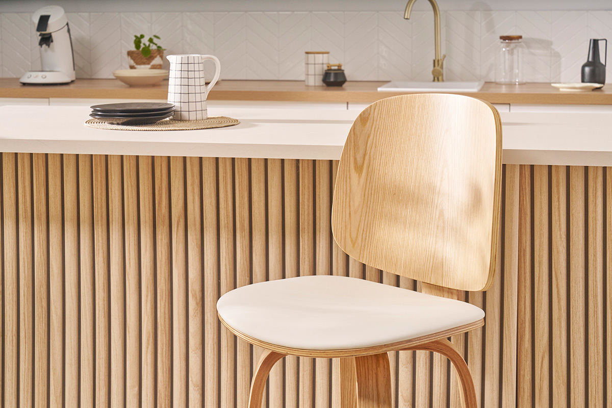Design-Barhocker drehbar wei und helles Holz H66 cm (2er-Set) BECK