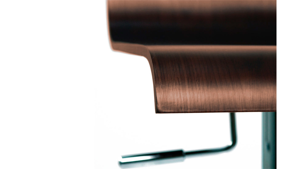 Design-Barhocker dunkles Holz mit Walnuss-Finish und verchromtes Metall (2er-Set) SURF V2