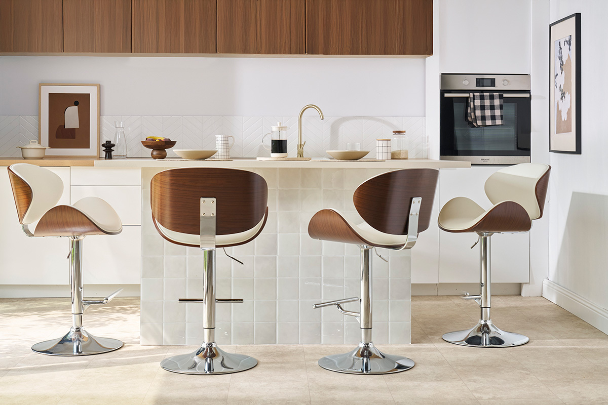 Design-Barhocker in Wei� und dunklem Holz WALNUT