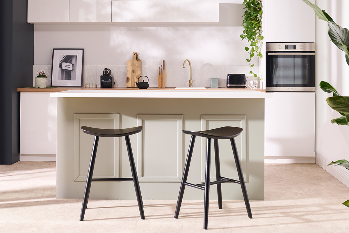 Design-Barhocker Nussbaum DEMORY