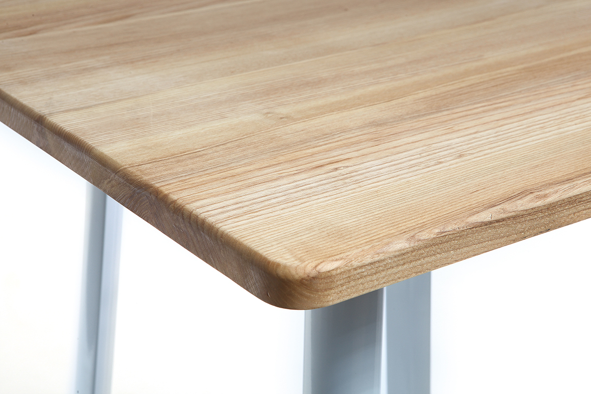 Design-Bartisch Wei JONES