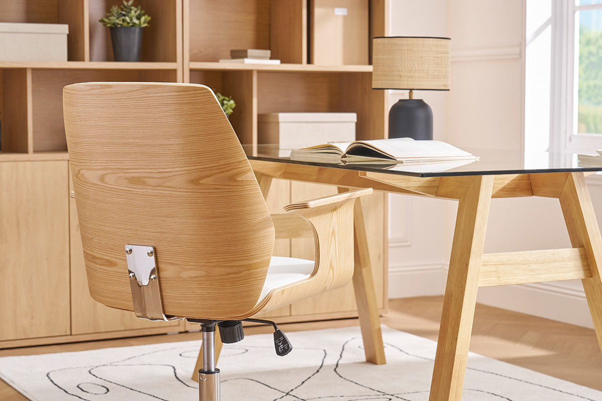 Design-Brostuhl in Wei mit hellem Holz RUFIN