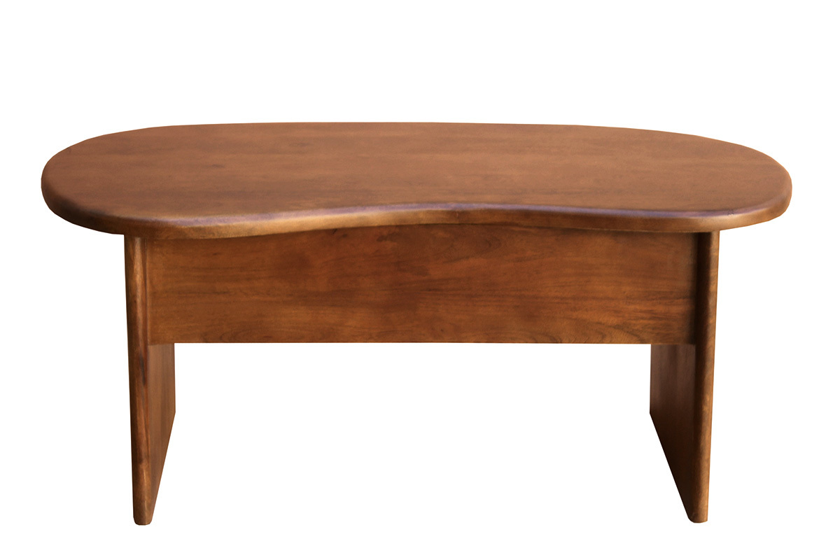 Designer-Hebesitzbank in Bohnenform aus Mangoholz, Vorderansicht.
