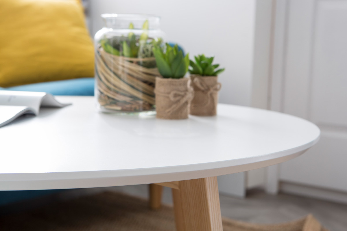 Design-Couchtisch rund 80 cm matt Wei SARA