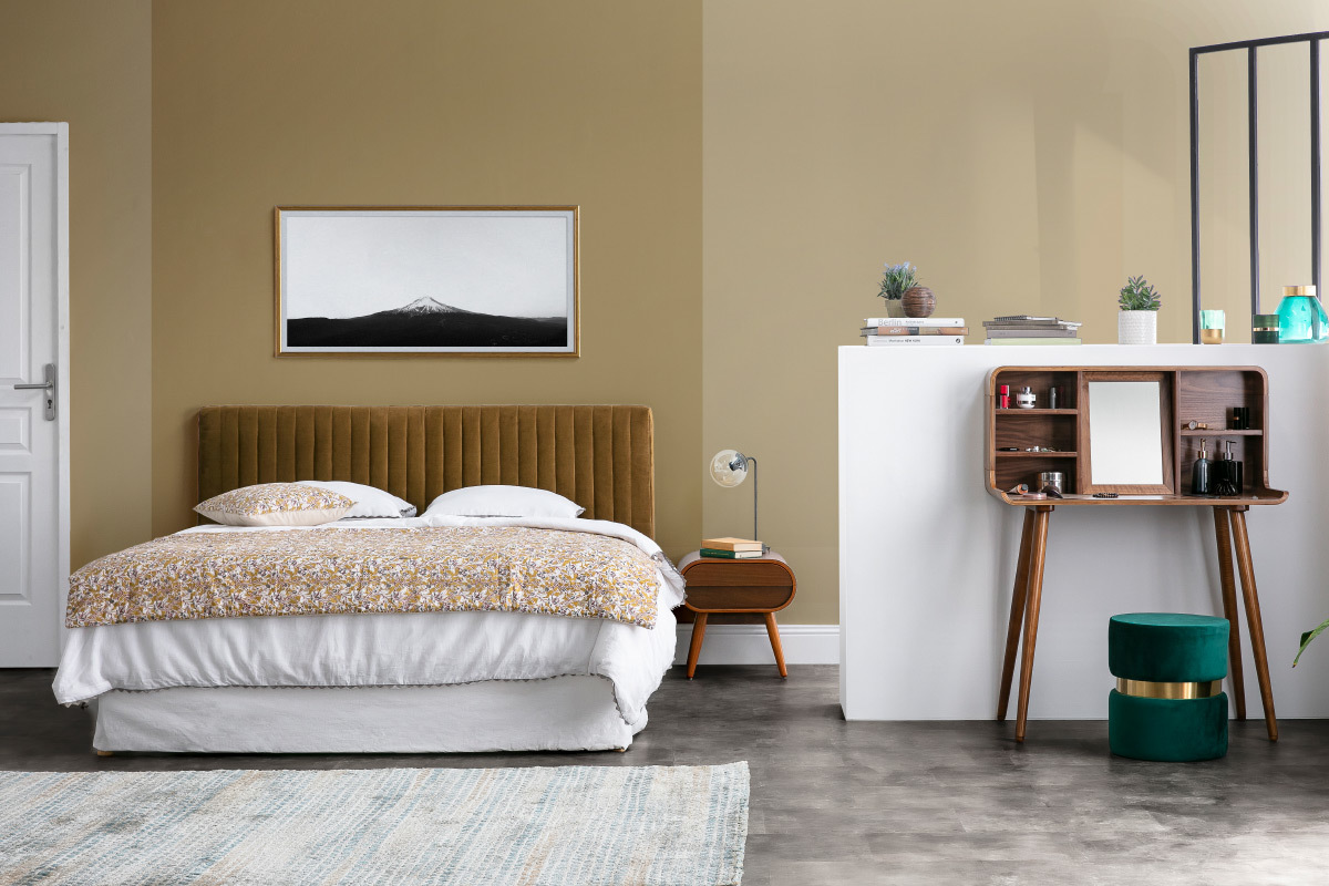 Design-Nachttisch Nussbaum 1 Schublade BJORG