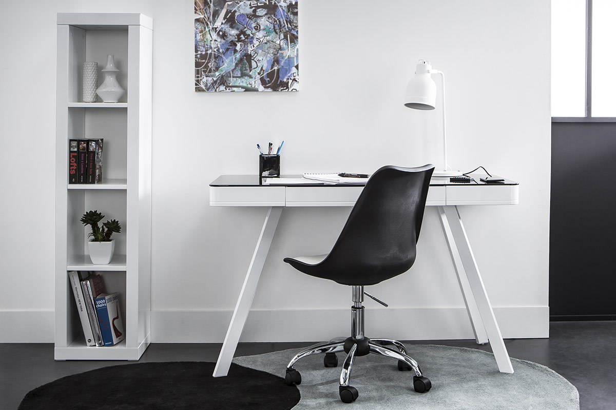 Design-Regal HAILY Wei