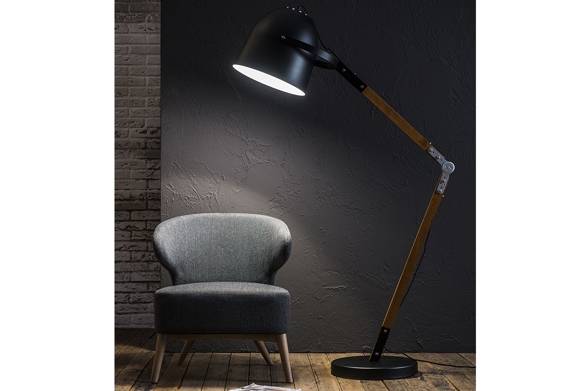 Design-Stehleuchte aus Metall Schwarz und Holz GABY