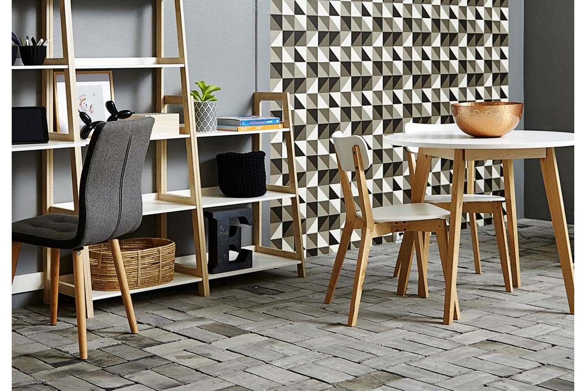 Design-Stuhl Holz und Wei� lackiert 2er-Set LAENA