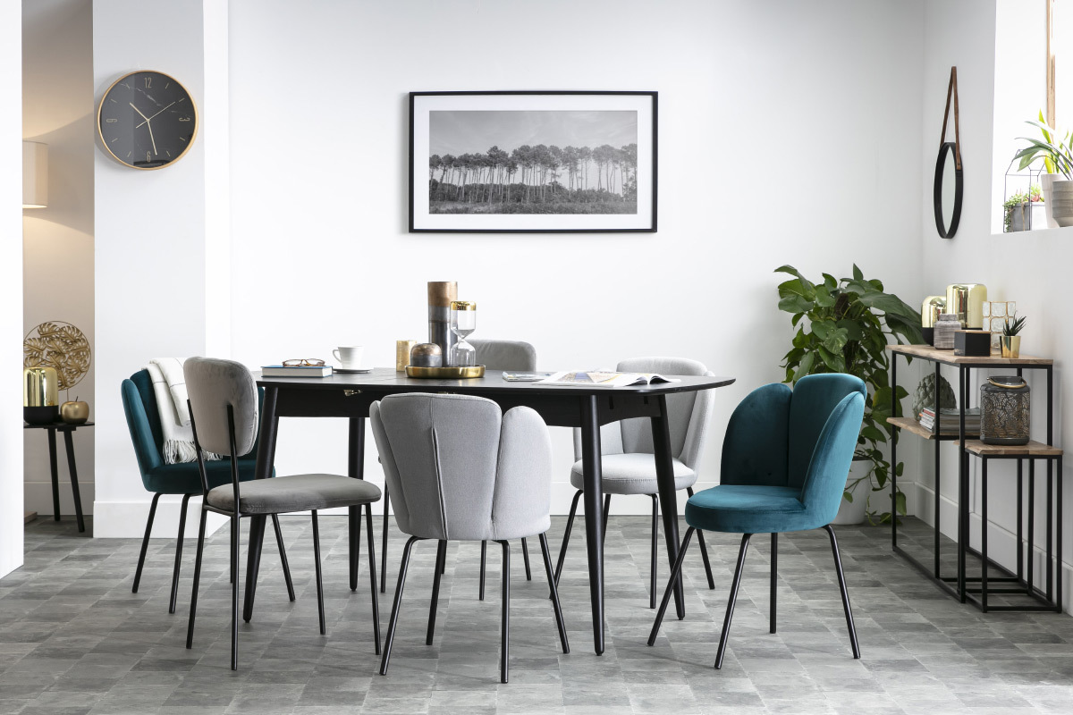 Design-Stuhl in hellgrauem Samt FLOS