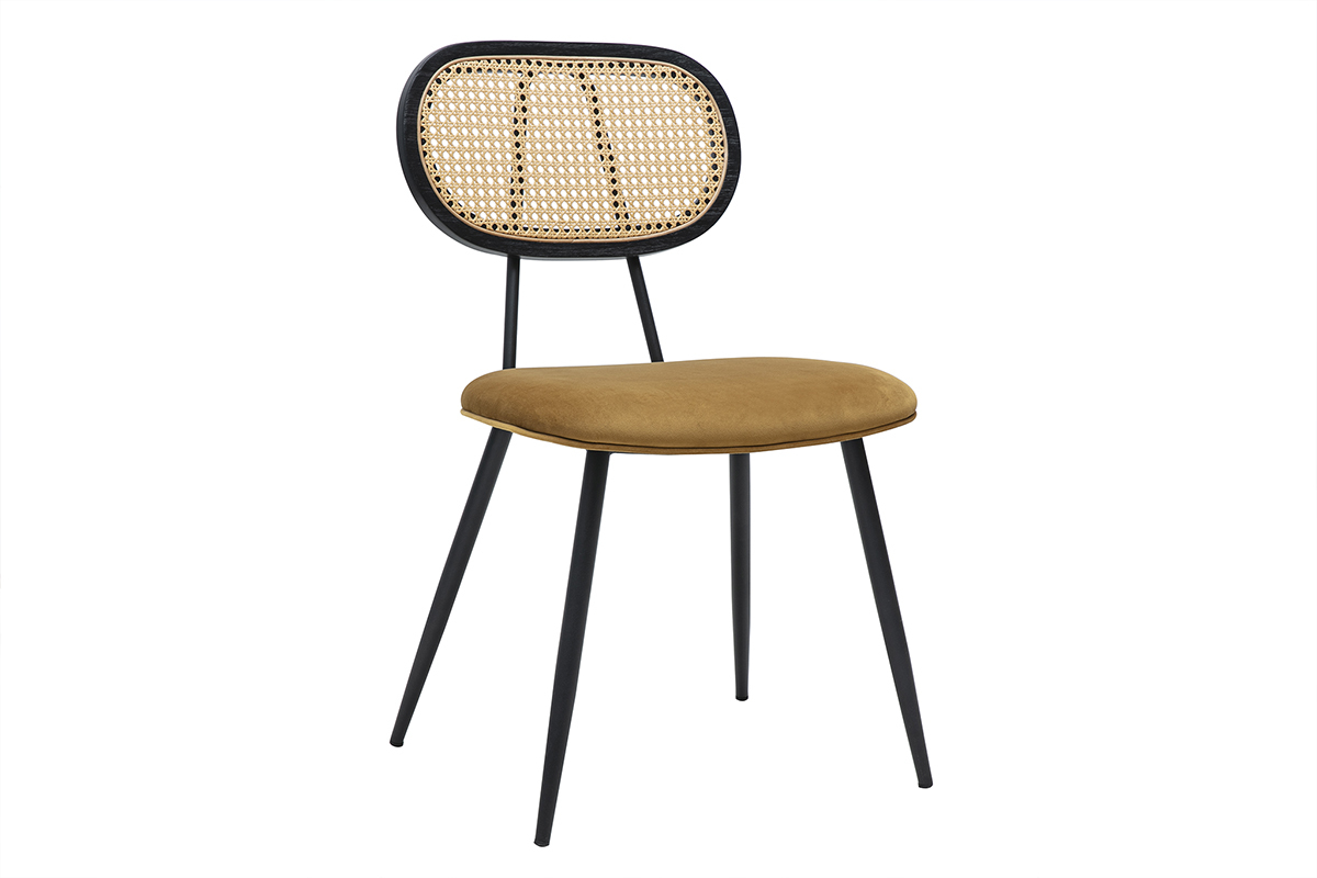 Stuhl im Design aus bronzefarbenem Samt mit R�ckenlehne aus Rattan und schwarzer Metallstruktur, Ansicht von 3/4.