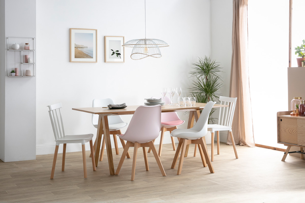 Design-Sthle Rosa mit Holzbeinen (2er-Satz) PAULINE