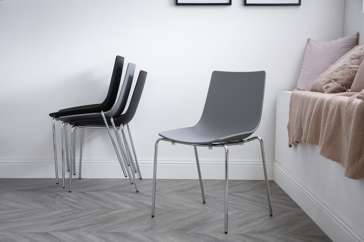 Design-St�hle Schwarz stapelbar Metall-Beine ? 2er-Set CELEBRATION