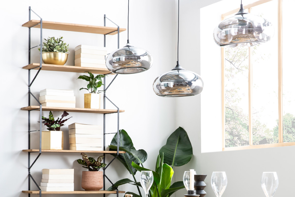 Design-Wandregal Holz Schwarz und Metall BRIDGE