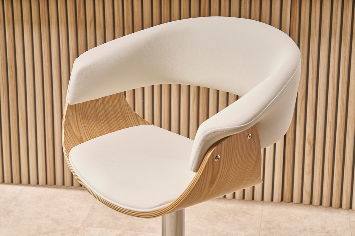 Designer-Barhocker hhenverstellbar wei und helles Holz OKTAV