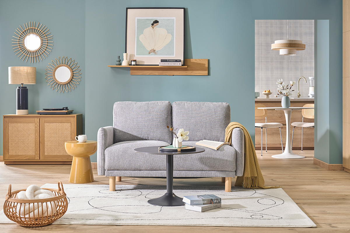 Designercouch 2-Sitzer in texturiertem grauem Samtstoff und hellem Holz BONO