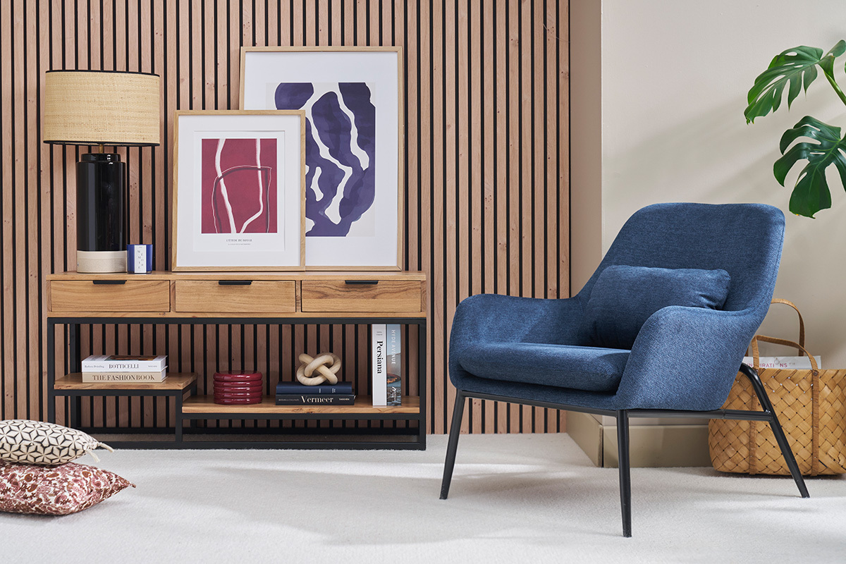 Designersessel aus Stoff in dunkelblauem Samteffekt und schwarzem Metall MAXINE