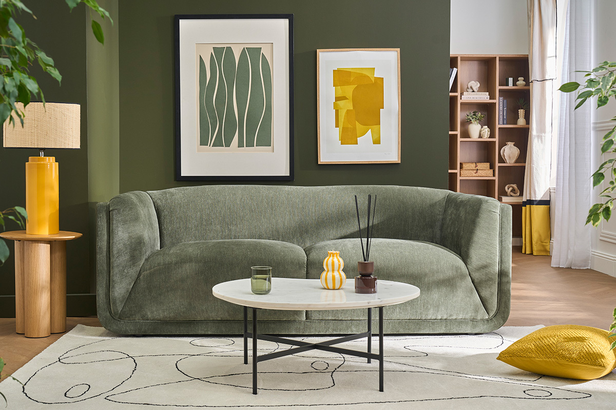 Designersofa mit 3 Sitzpl�tzen in Samteffekt Stoff khakigr�n HOSBO