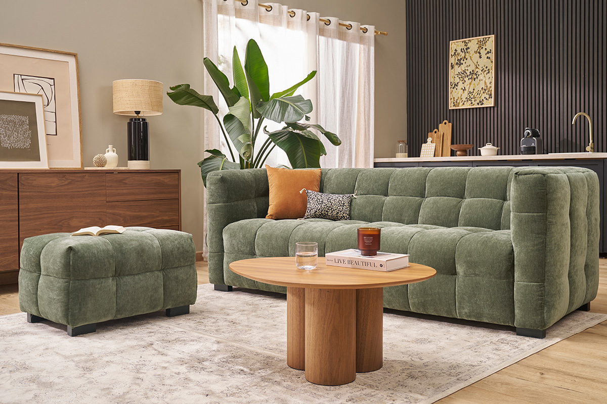Designersofa mit 3 Sitzpltzen und Fuhocker aus Samt-Effekt-Stoff in Khaki CORTO