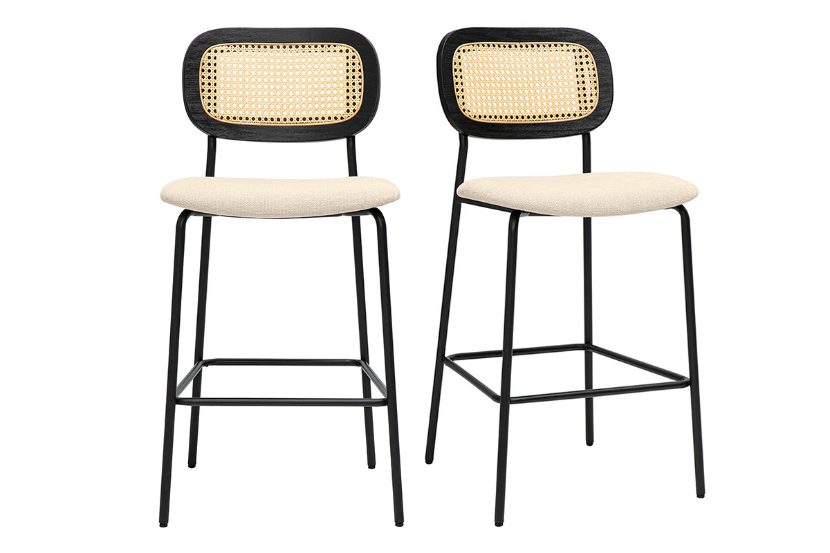 Designhocker aus Stoff in beige Samtoptik, schwarzem Metall und Rattan-Cannage (2er Set) MIRANDA