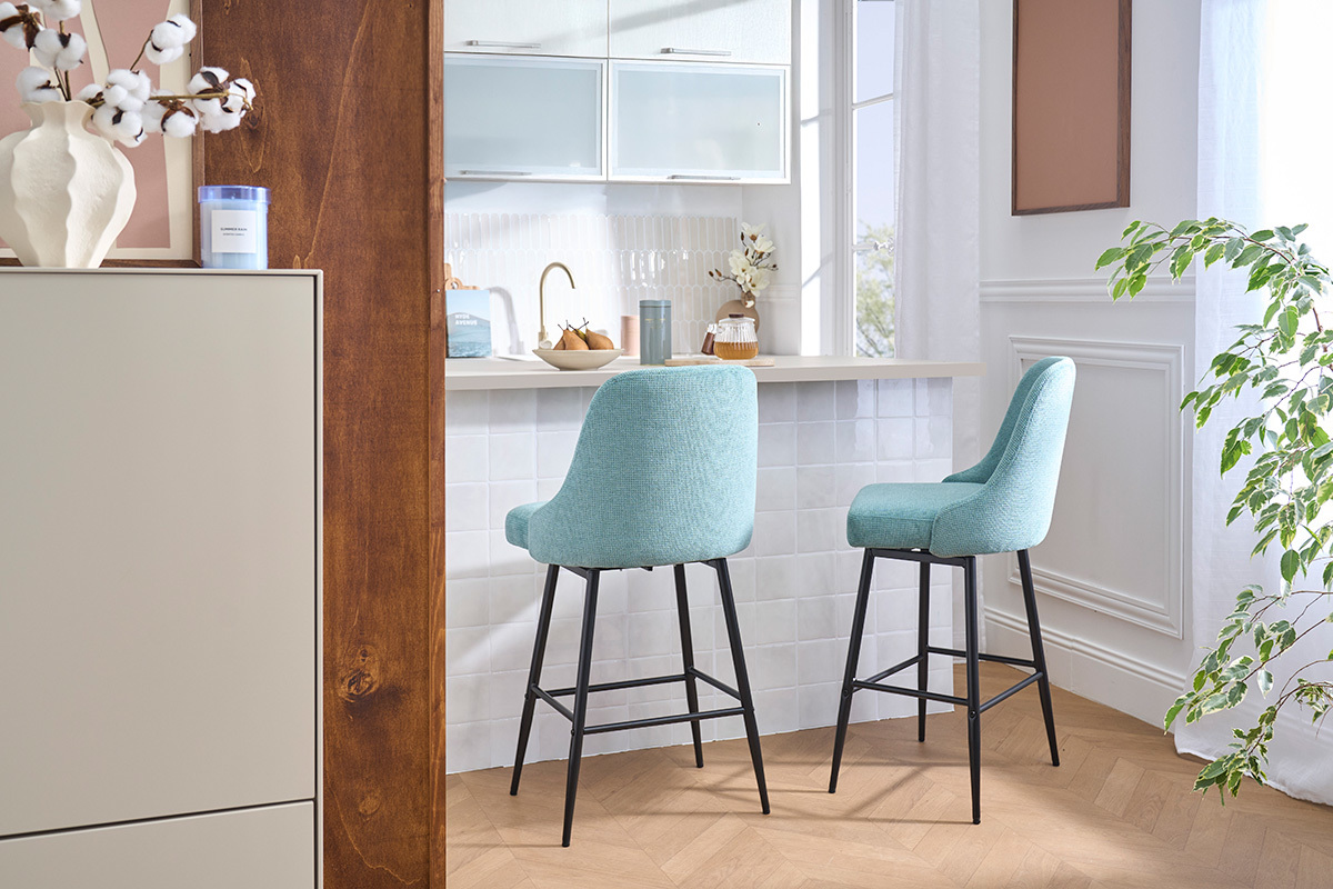 Drehbare Barhocker aus texturiertem Samt-Effekt-Stoff in Celadon-Gr�n und Metall H66 cm (2er-Set) HASTA
